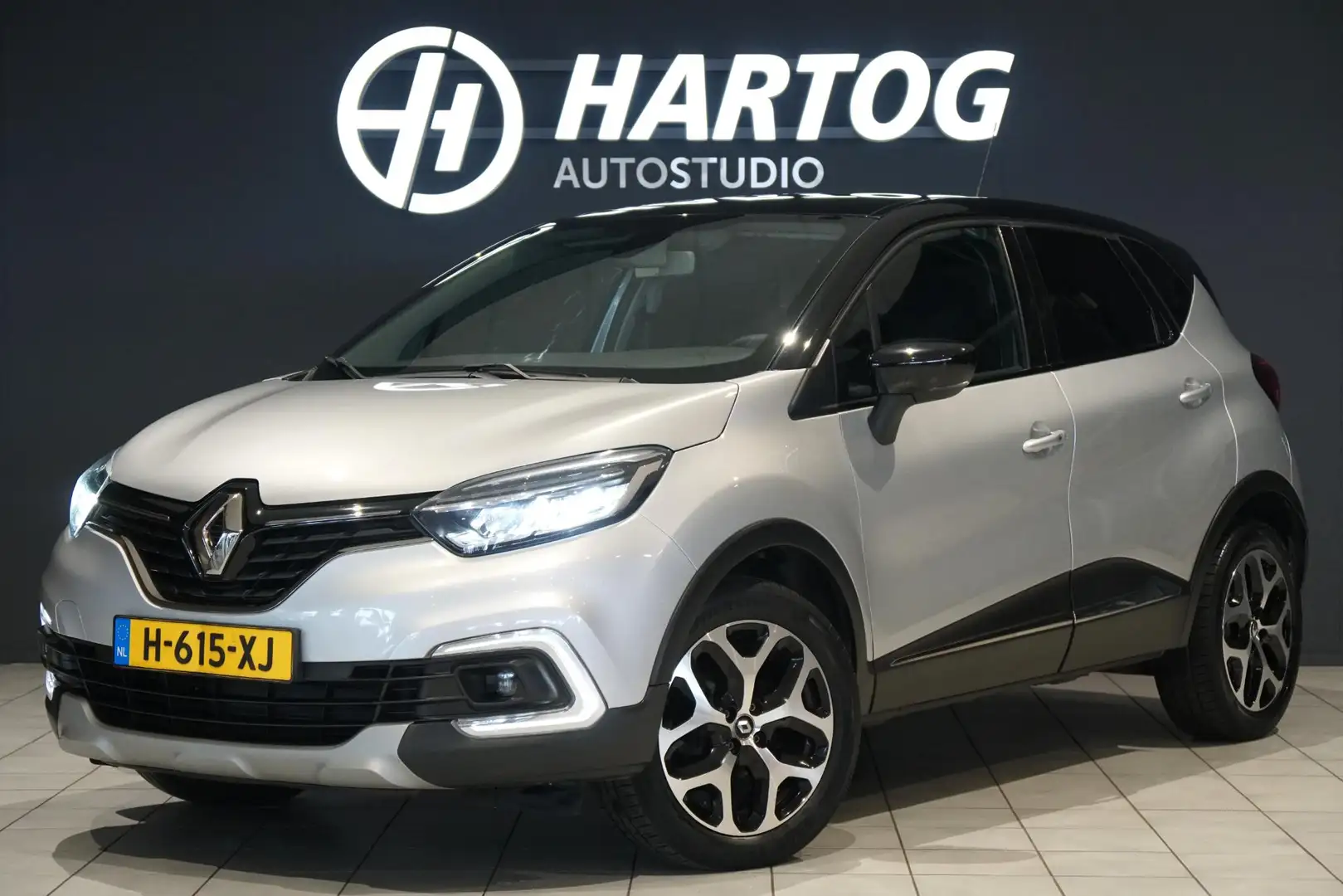 Renault Captur 0.9 TCe Intens + STOELVERWARMING / LED / PARKEERSE Grau - 1