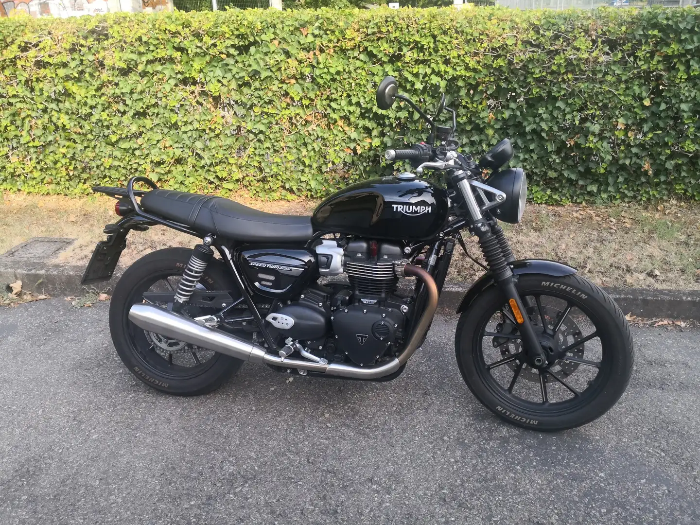 Triumph Speed Twin 900 My 2023 Чорний - 2