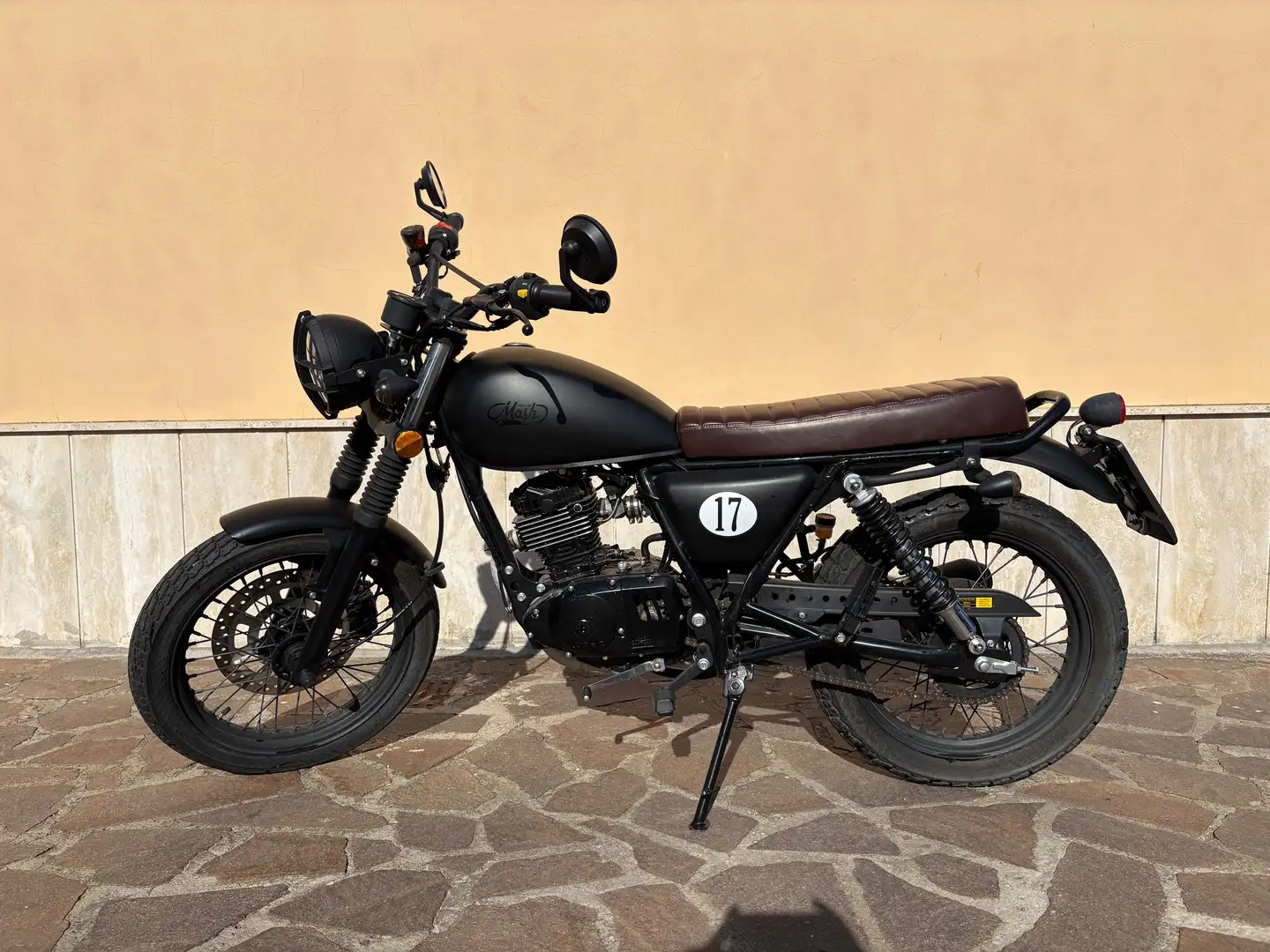 Mash Seventyfive 125 Nero - 1
