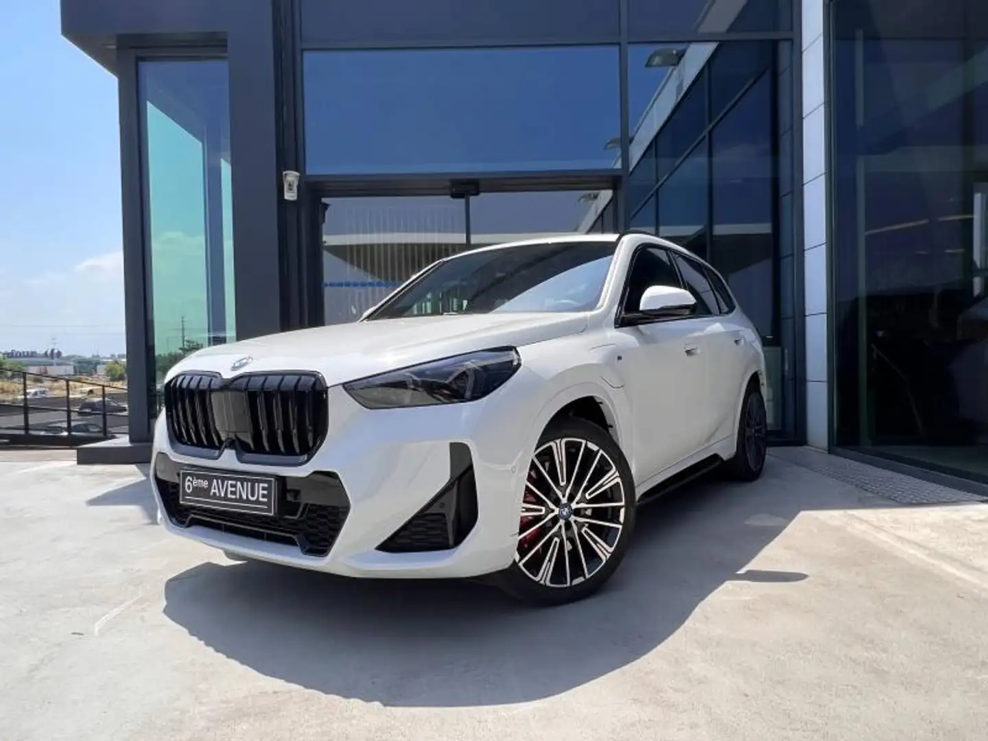 BMW X1 xDrive30e 326ch M Sport Blanc - 1