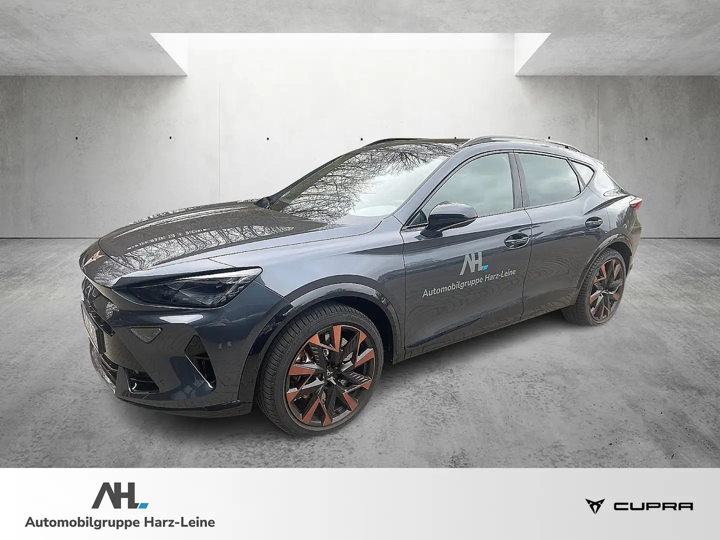 CUPRA Formentor VZ Extreme 2,0 TSI DSG LED NAVI AHK RFK Grau - 1