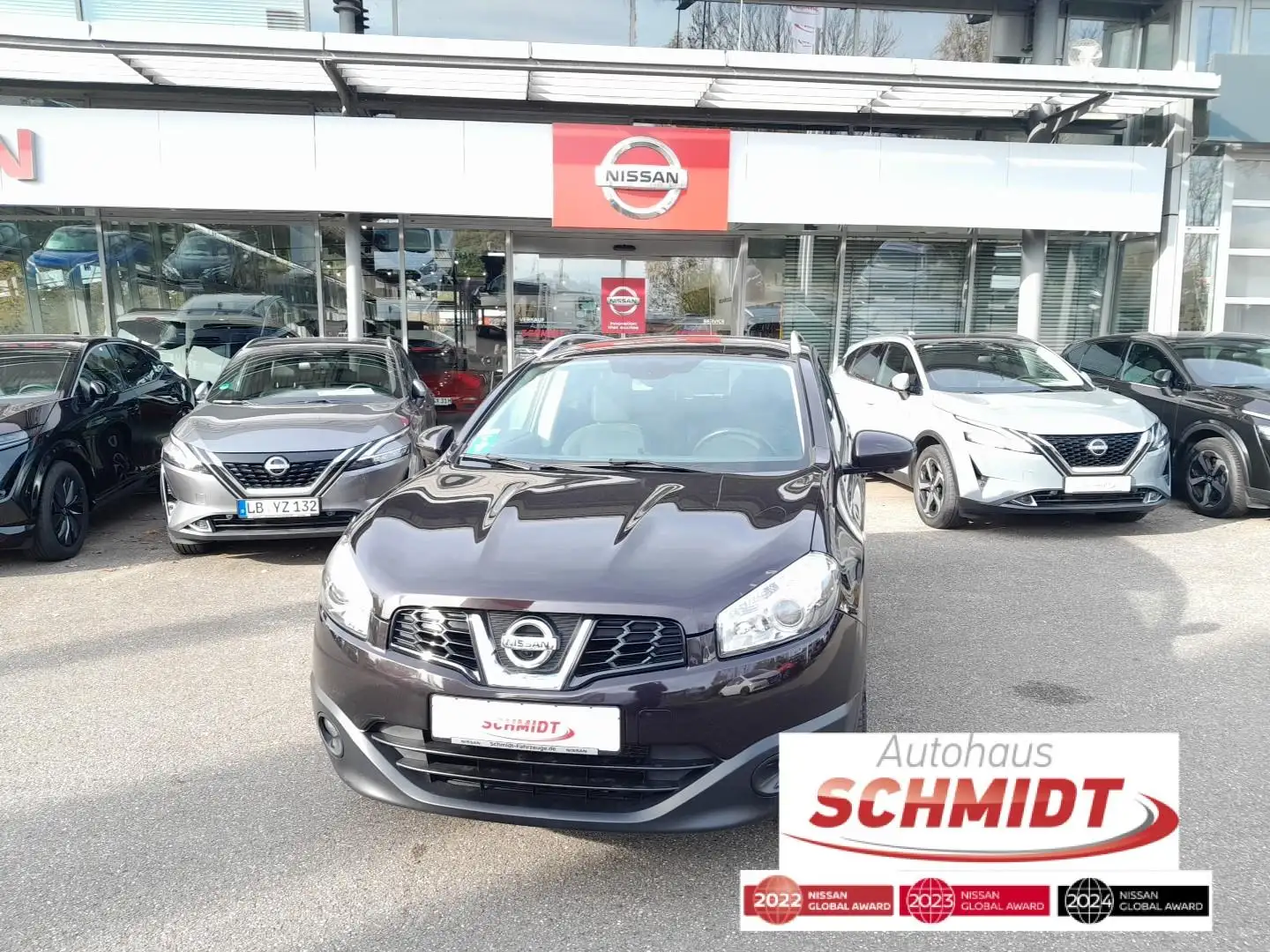 Nissan Qashqai 2.0 I-Way AHK/Around-View Noir - 1
