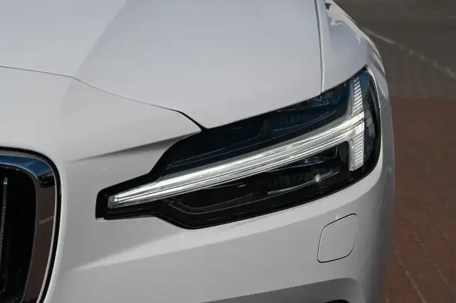 Volvo V60 view 10