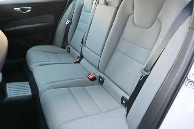 Volvo V60 view 18
