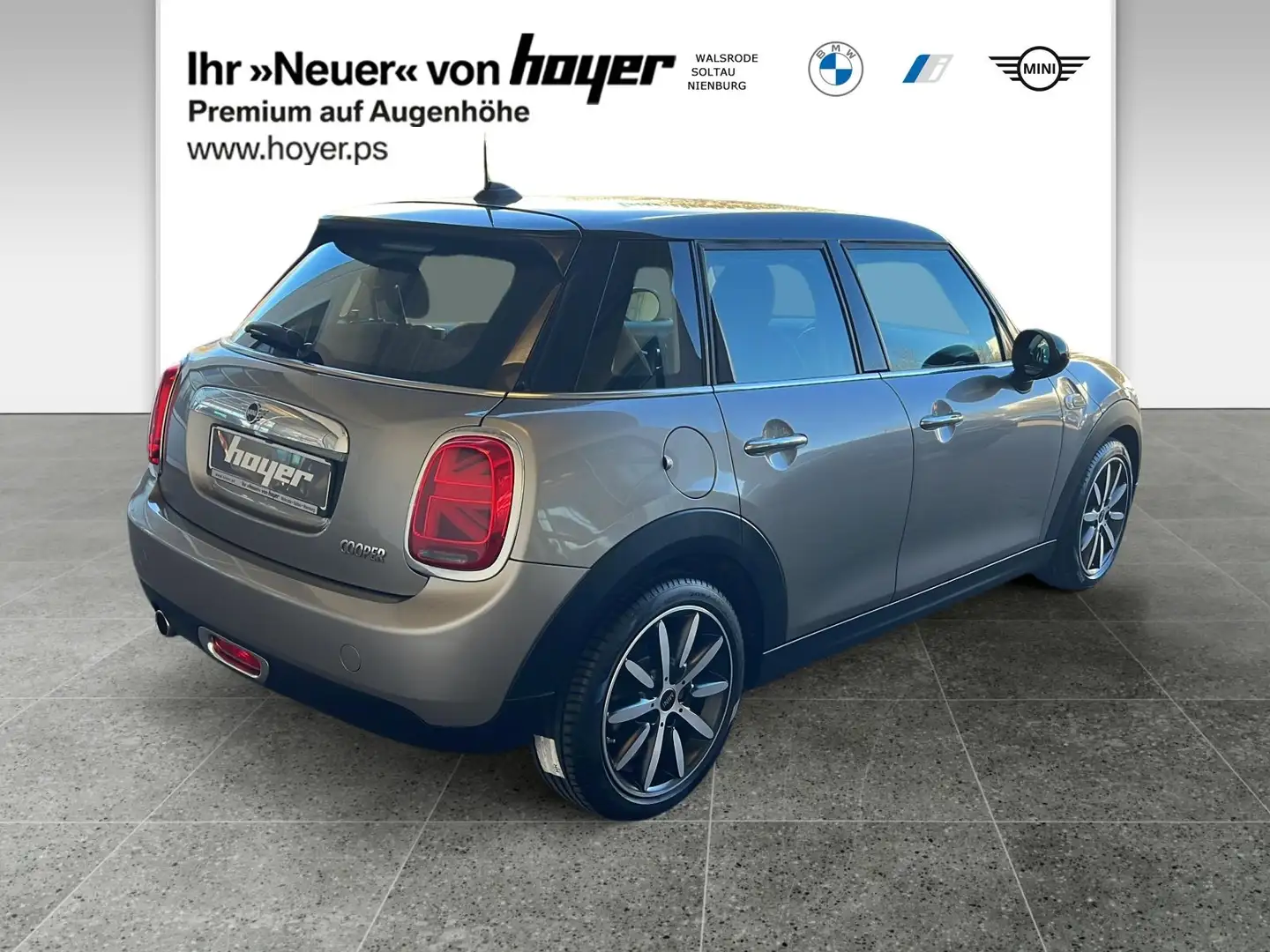 MINI Cooper 5-Türer Chili LED Navi Tempomat Shz Grijs - 2