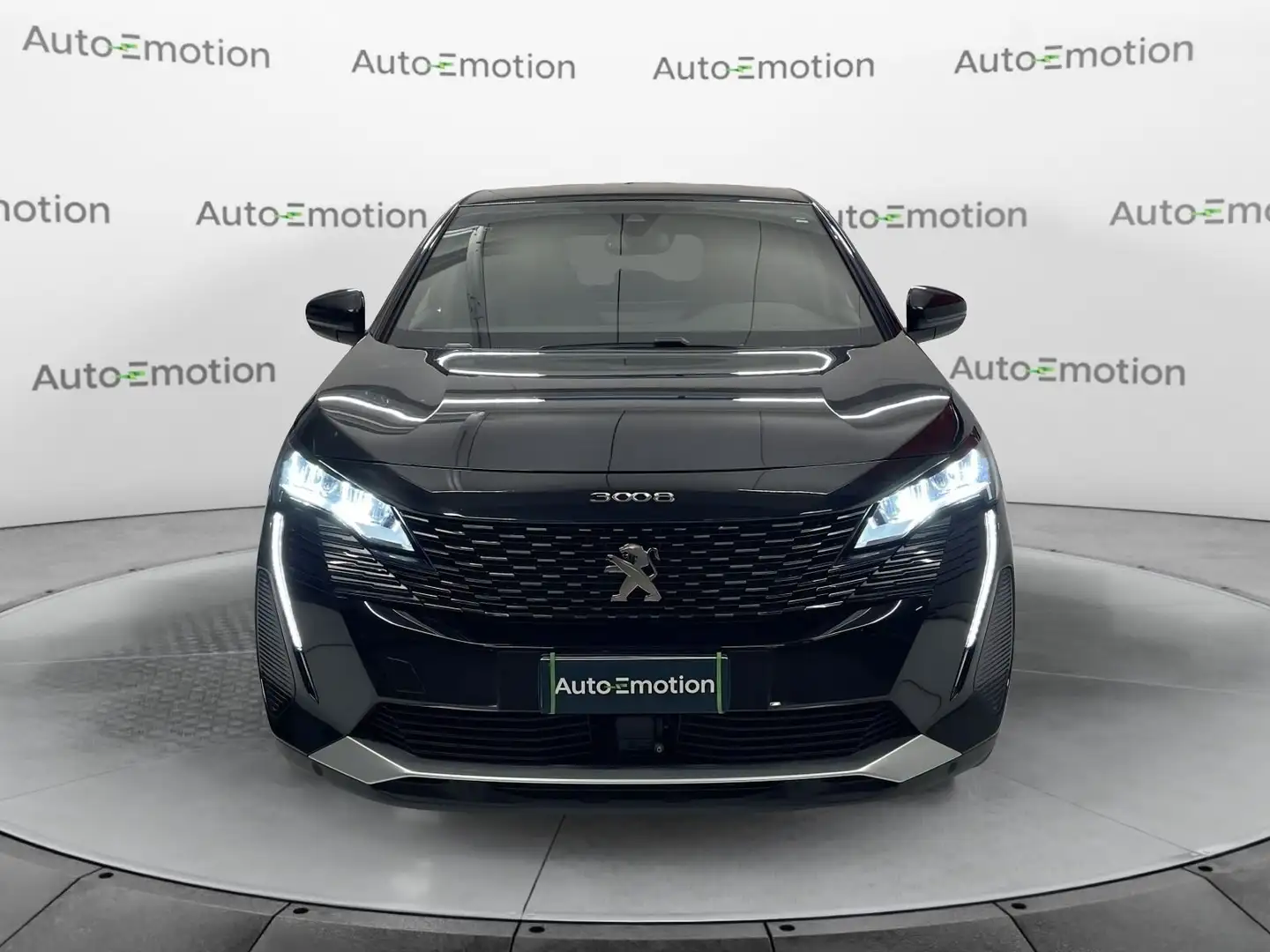 Peugeot 3008 Hybrid4 300 e-EAT8 Allure Schwarz - 2