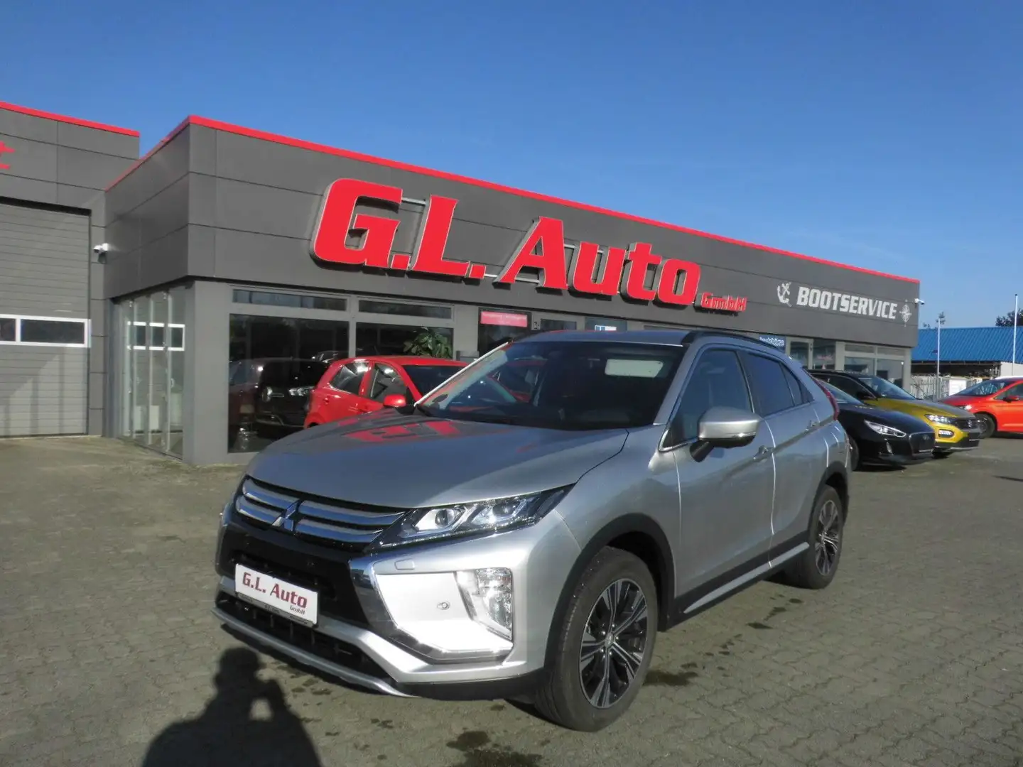 Mitsubishi Eclipse Cross /NAVI(SMARTLINK)/360°/LED/AHK/4xSH/ Silber - 1