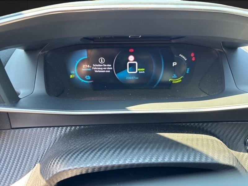 Peugeot e-2008 e-2008 Allure Pack +180°Kamera+Klimaautomatik+ — photo 8