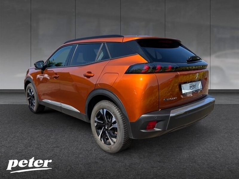 Peugeot e-2008 e-2008 Allure Pack +180°Kamera+Klimaautomatik+ — photo 2