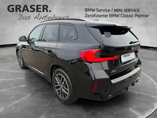 BMW X1 view 4