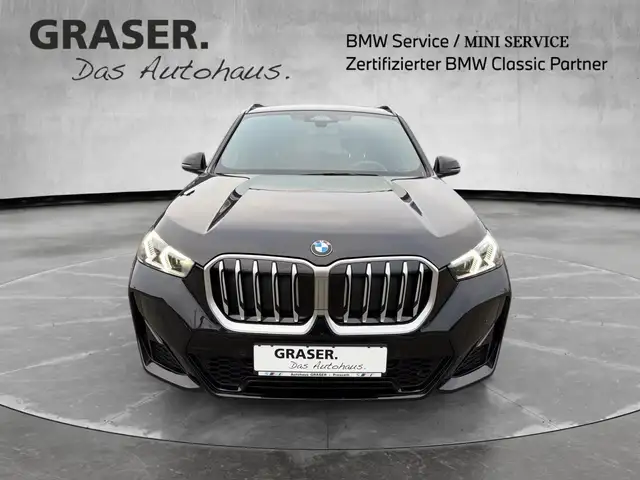 BMW X1 view 9