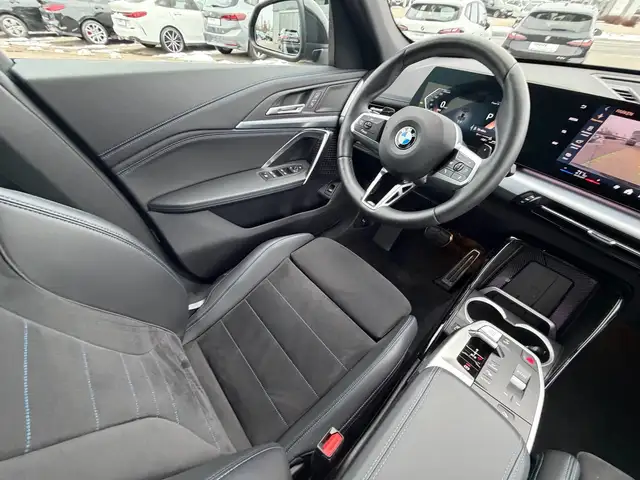 BMW X1 view 12