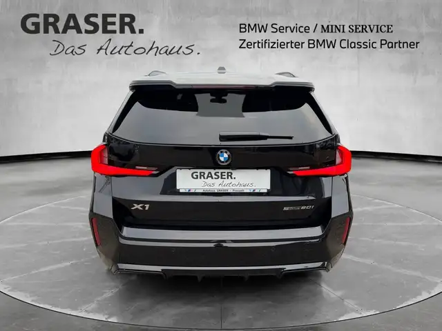 BMW X1 view 5