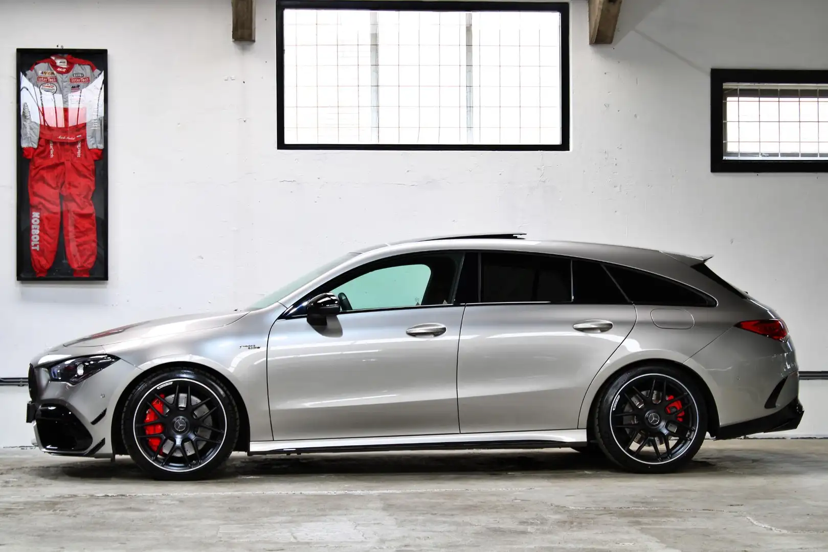 Mercedes-Benz CLA 45 AMG Shooting Brake S 4MATIC+ Premium Plus | Performanc Gris - 2