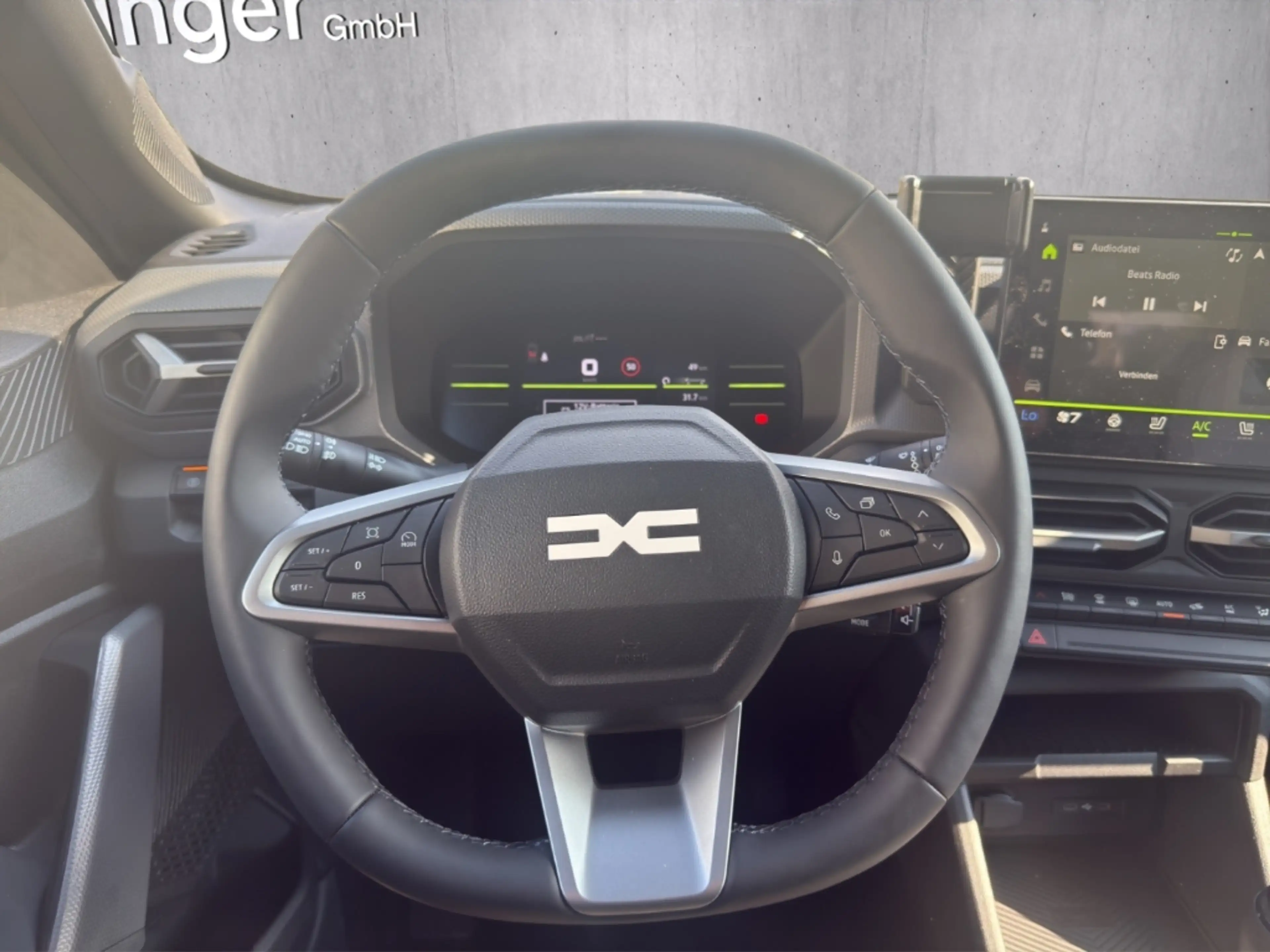 Dacia Duster III Mild Hybrid 140 Journey Navi Digitales Cockpit — photo 13
