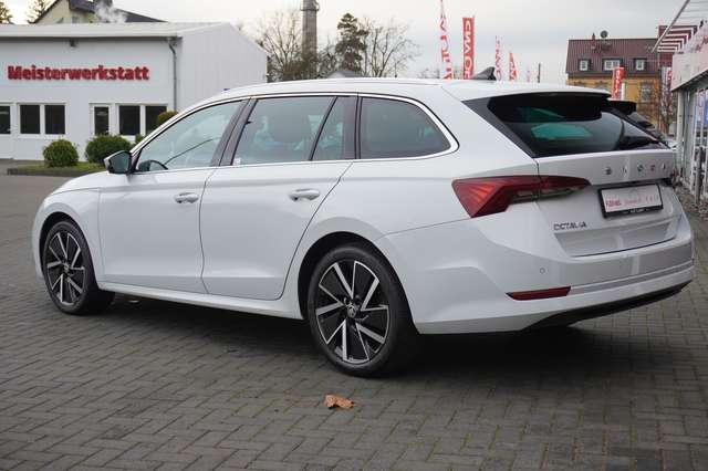 Skoda Octavia Combi 1.5TSI Matrix Navi Kamera SHZ