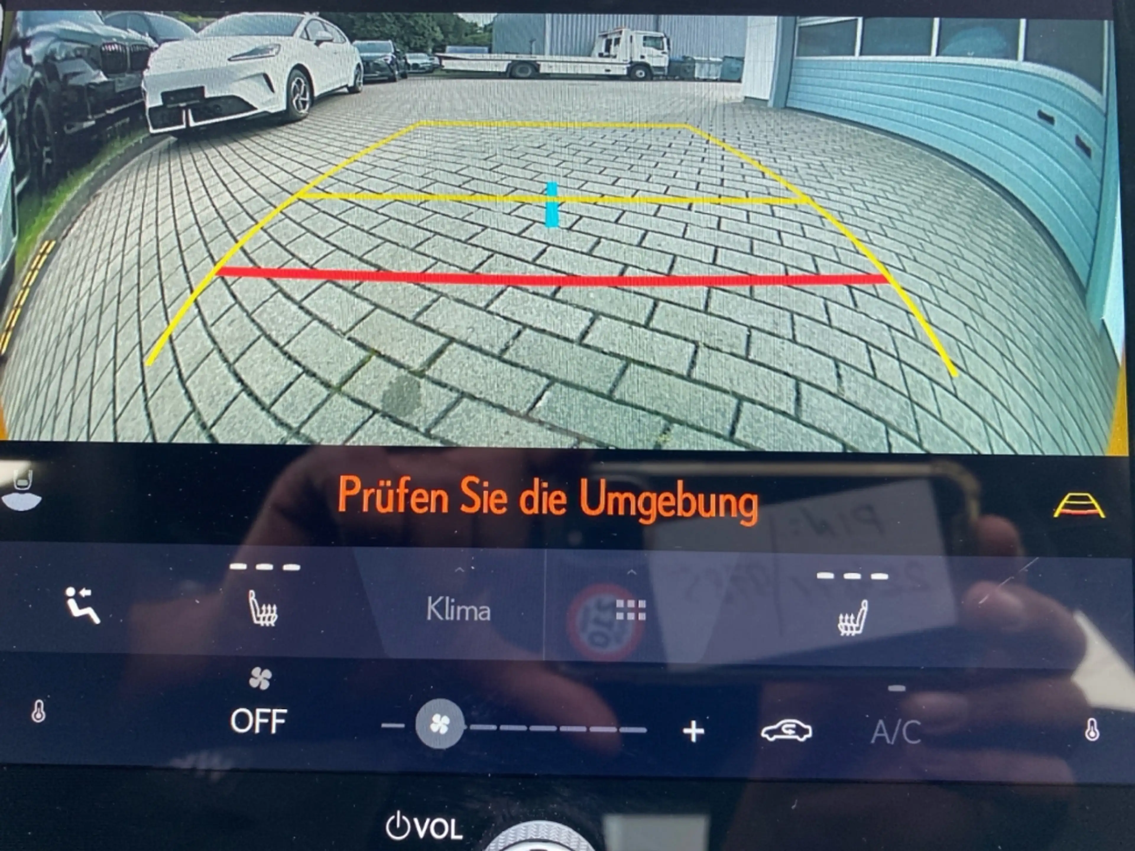 Lexus LBX FWD *LED*SHZ*CarPlay*Kamera*SmartKey*ACC*PDC* — photo 15