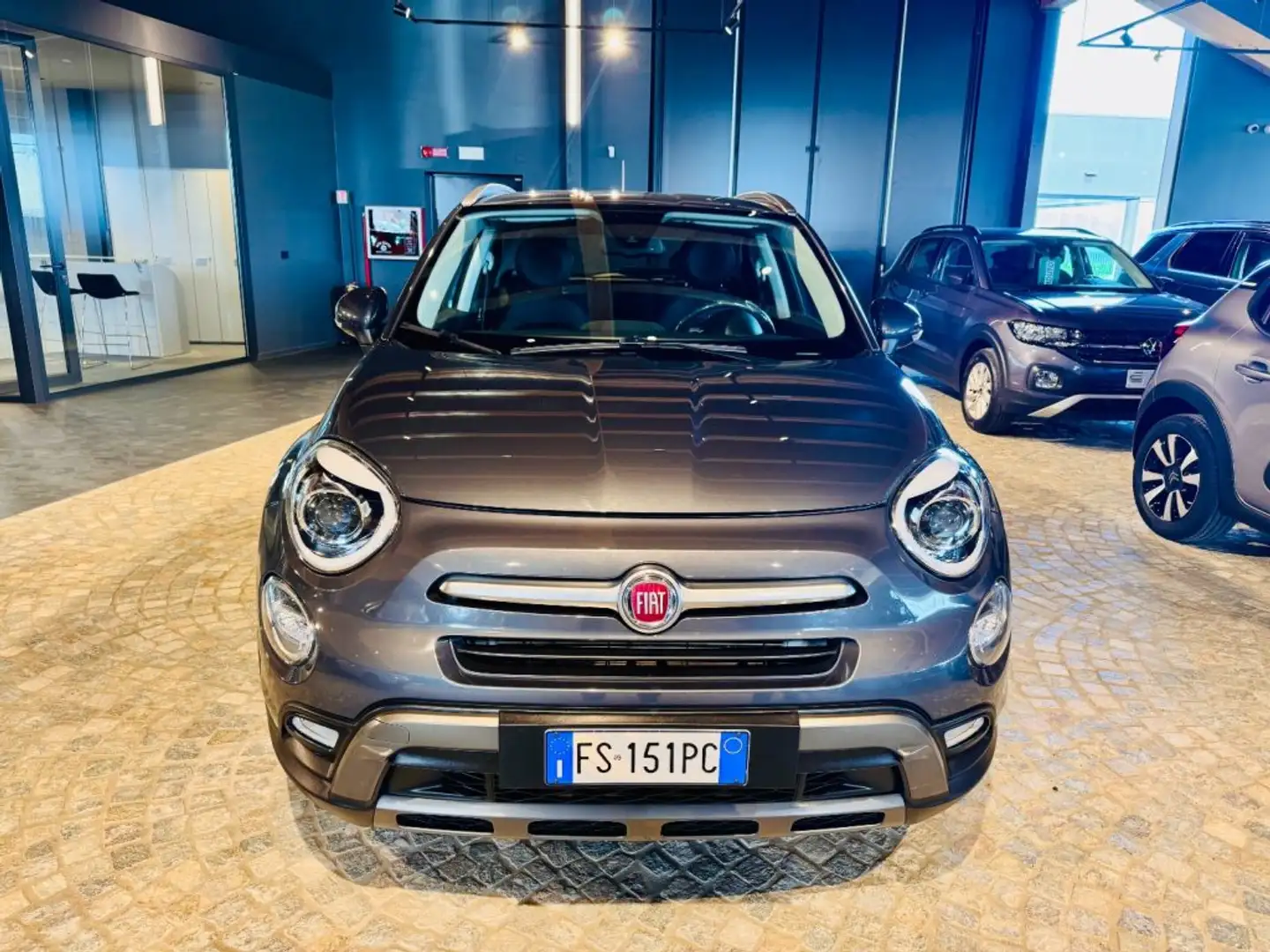 Fiat 500X 4X4 - 140CV - AUTOMATICA - KM 65.000 - FULL LED Grigio - 2