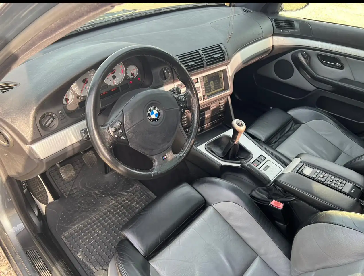 BMW M5, foto 8