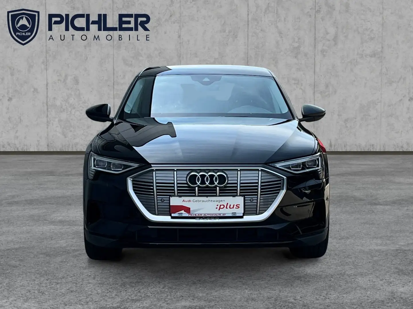 Audi e-tron 50 quattro 230 kW Schwarz - 2