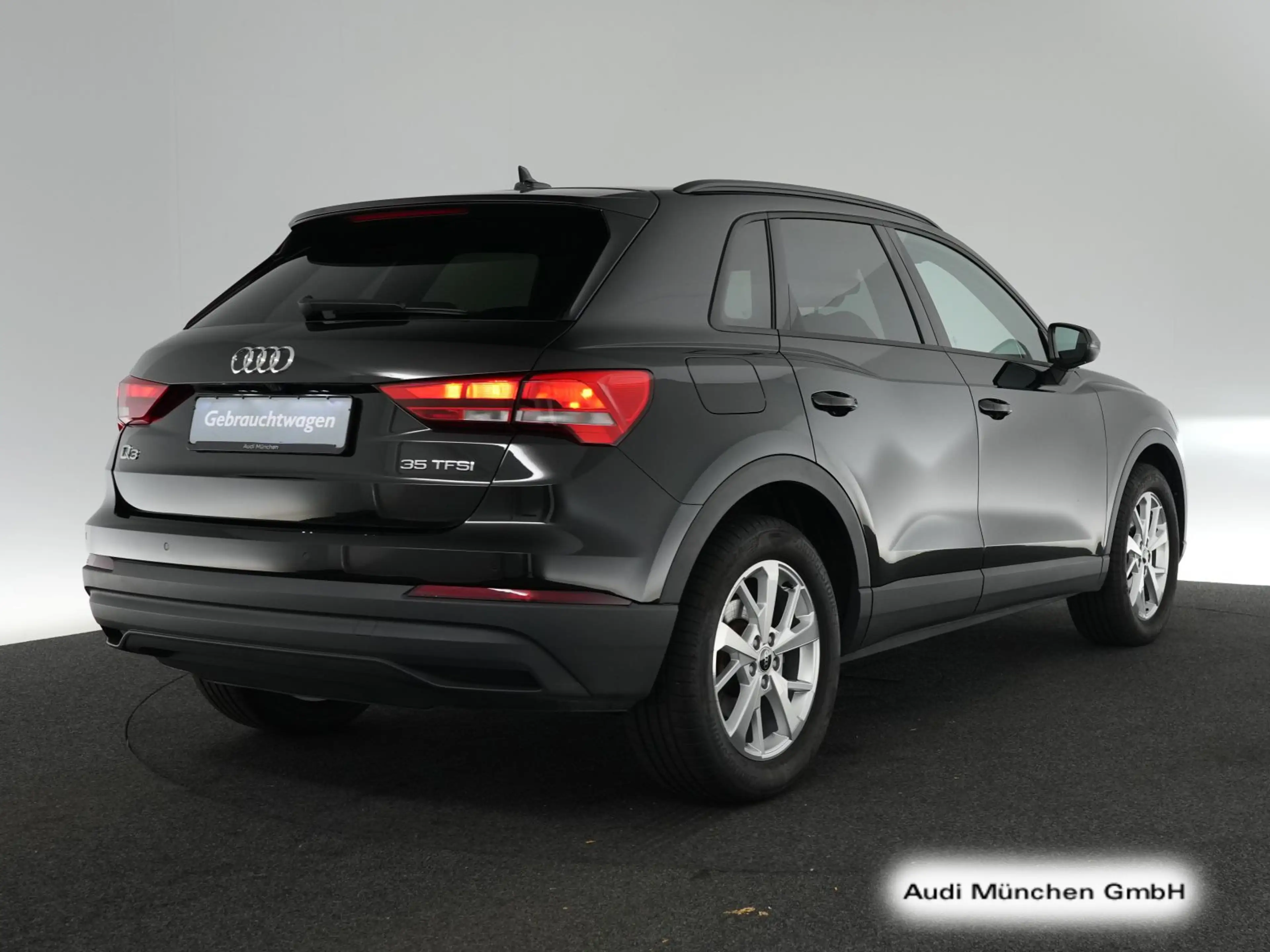 Audi Q3 35 TFSI S tronic Kamera/Navi+ — photo 8
