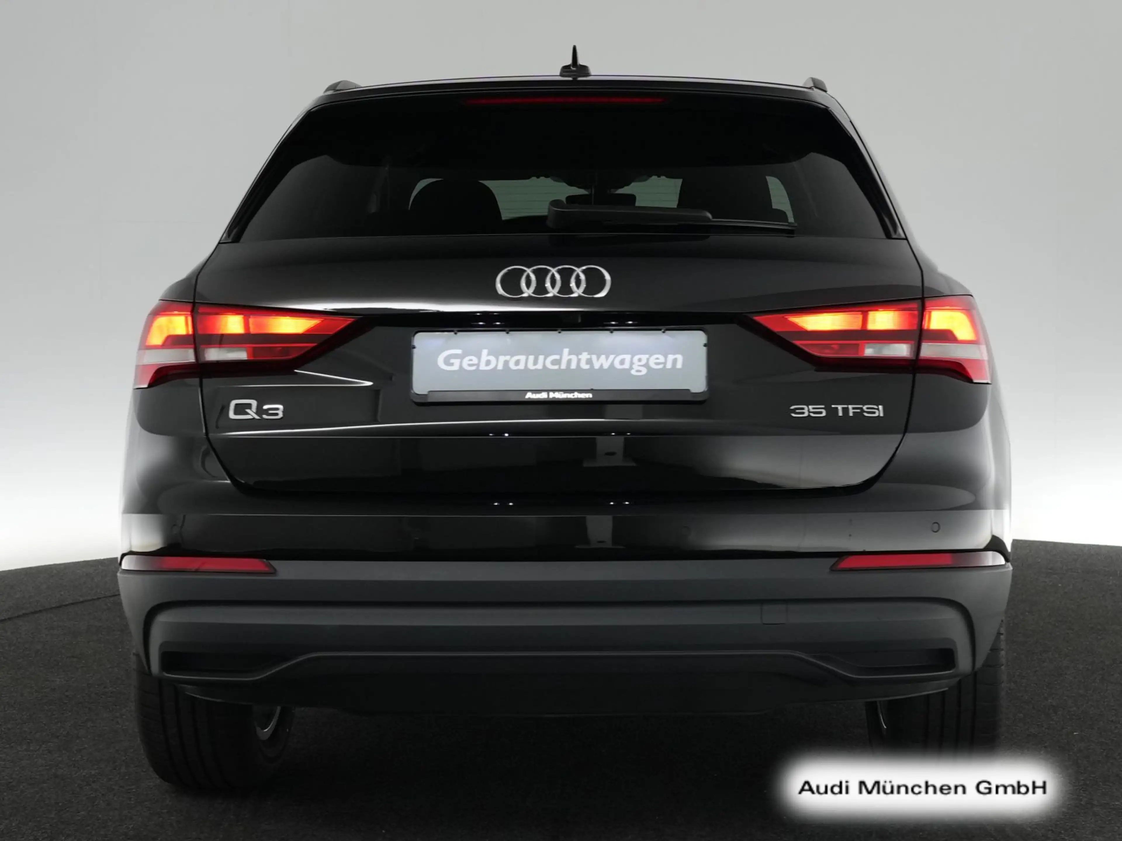 Audi Q3 35 TFSI S tronic Kamera/Navi+ — photo 9
