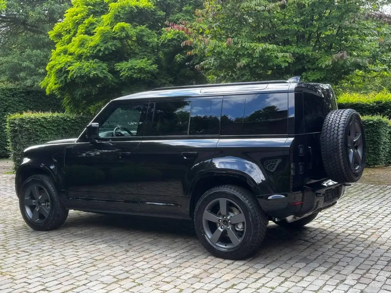 Land Rover Defender Defender 110 3.0 D X-Dynamic SE LICHTE VRACHT 3 zitplaatsen € 72.000+BTW MY 2026 — foto 4