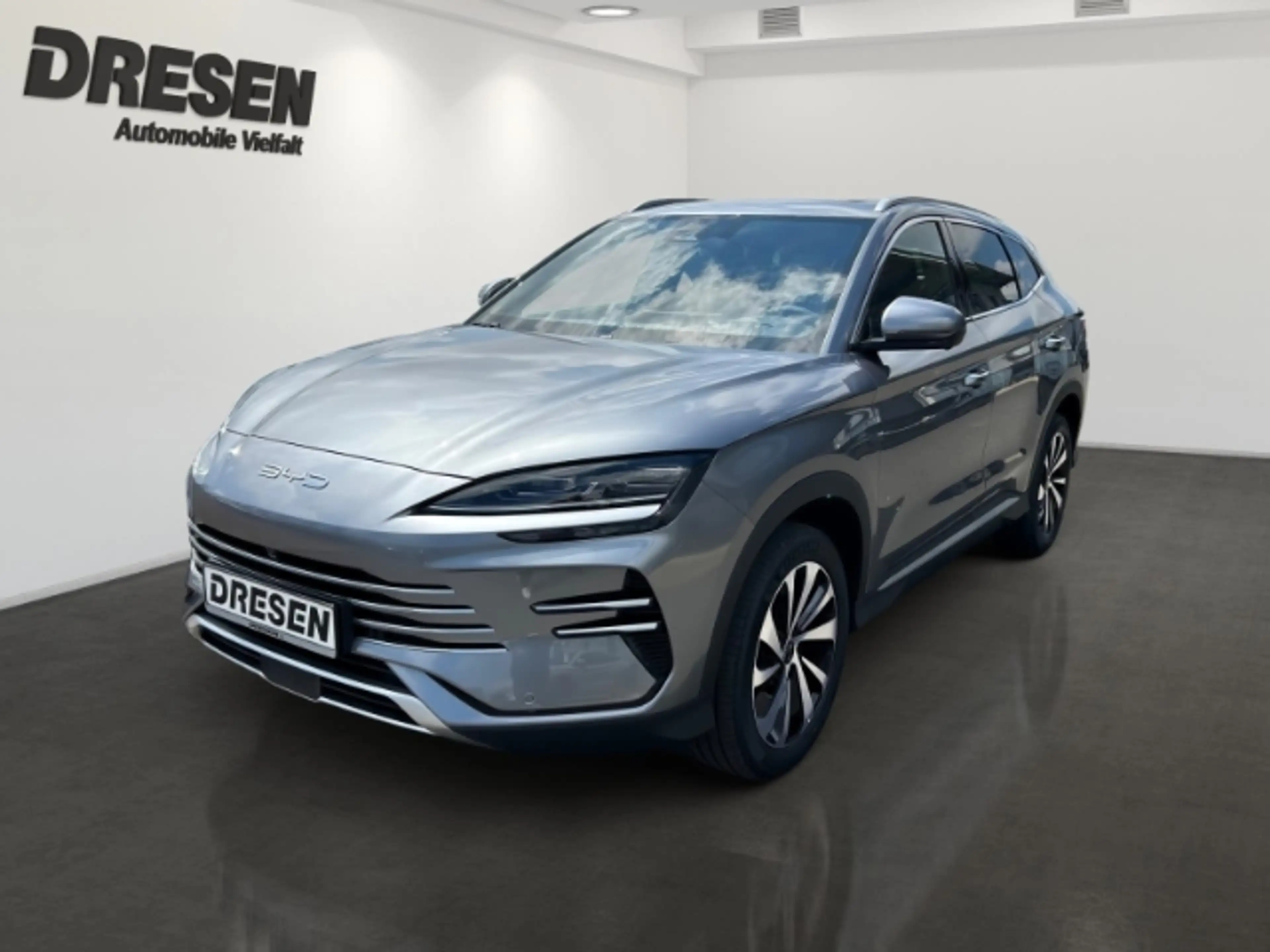 BYD Seal U 1.5 Design AWD (238 kW 324 PS) — photo 4