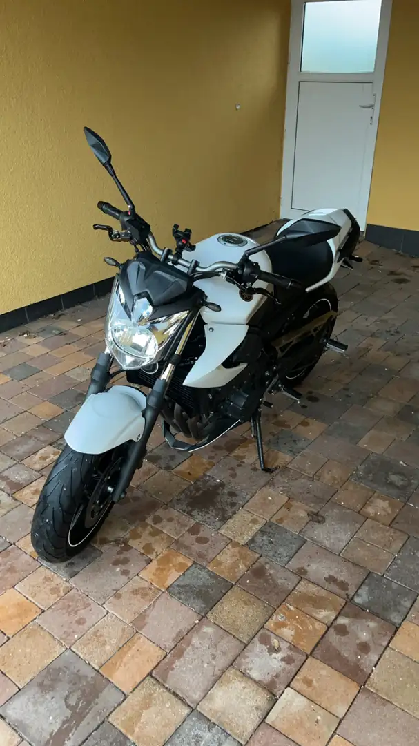 Yamaha XJ 6 Blanco - 1