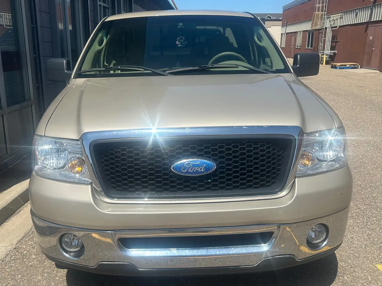 Ford F 150 снимка Ford F 150