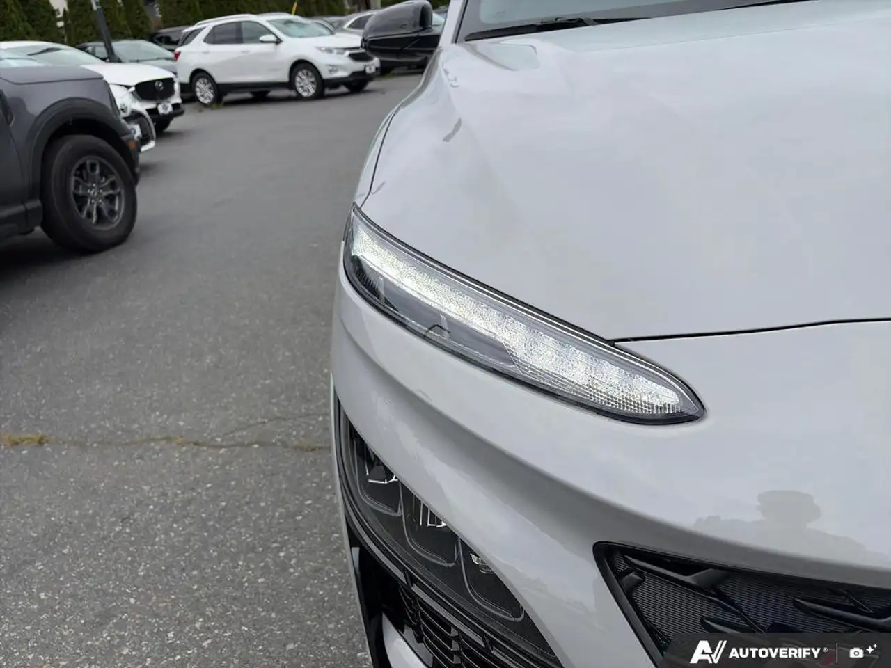 Hyundai KONA снимка Hyundai KONA