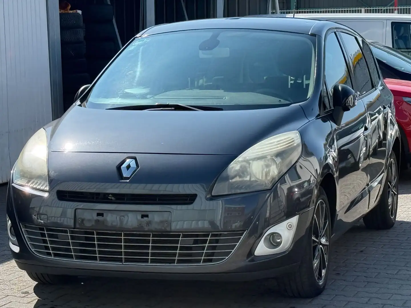 Renault Scenic 1.6 dCi III Grand BOSE Edition Grau - 1