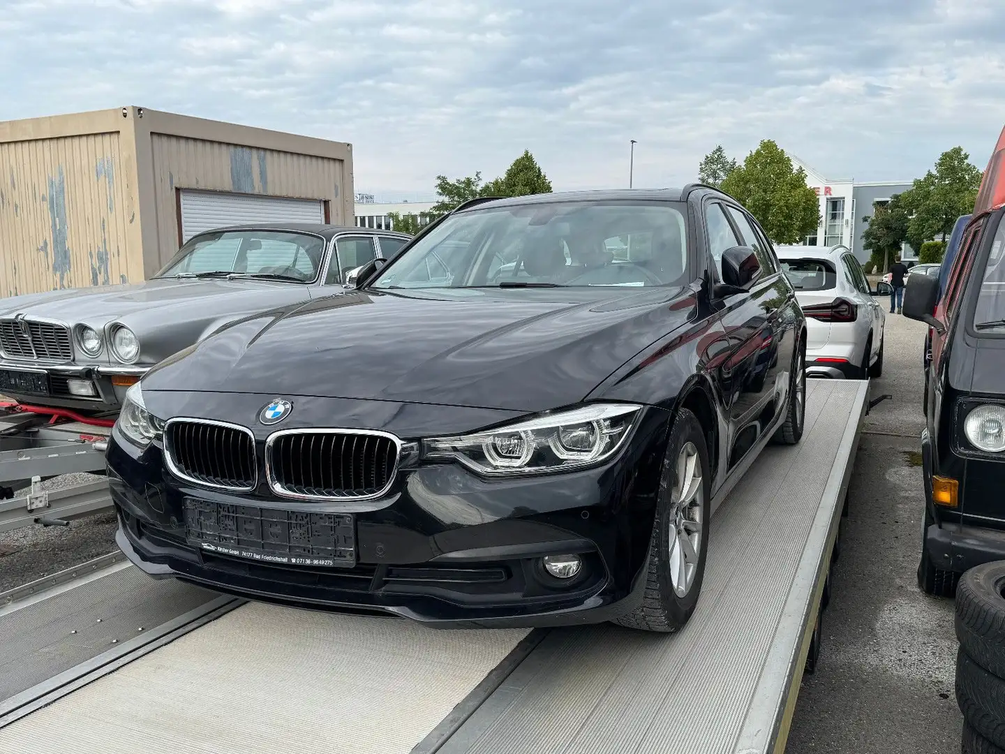 BMW 318 Baureihe 3 Touring 318 d  MOROR PROBLEM Schwarz - 1