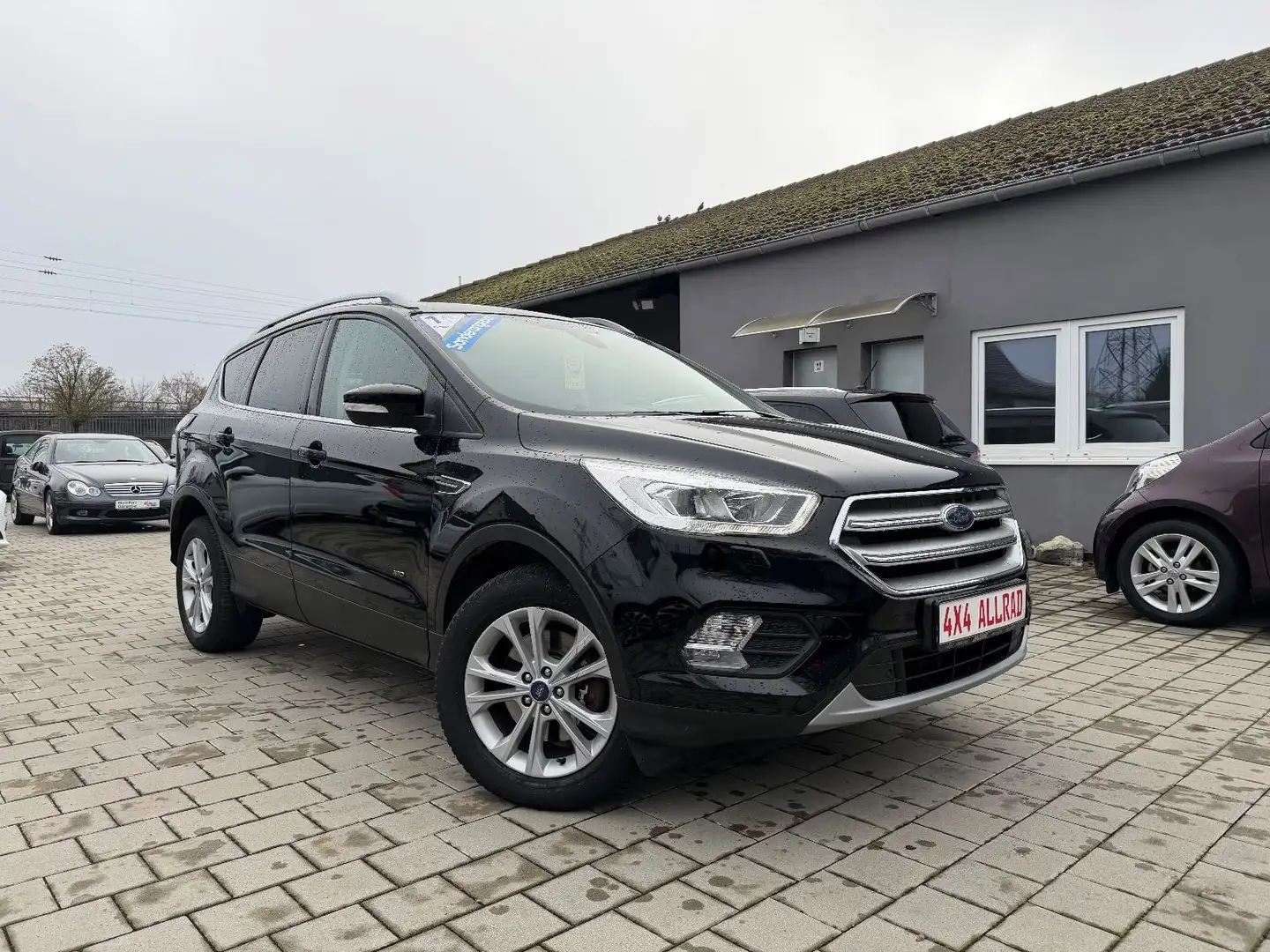 Ford Kuga Titaniumg ZAHNRIEHMEN & WASSERPUMPE NEU Negro - 1