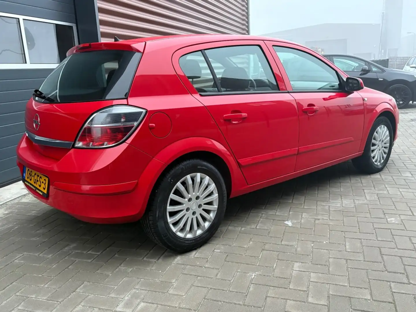 Opel Astra 1.4 TEMPTATION / AIRCO /CRUISE / GOED ONDERHOUDEN Rood - 2