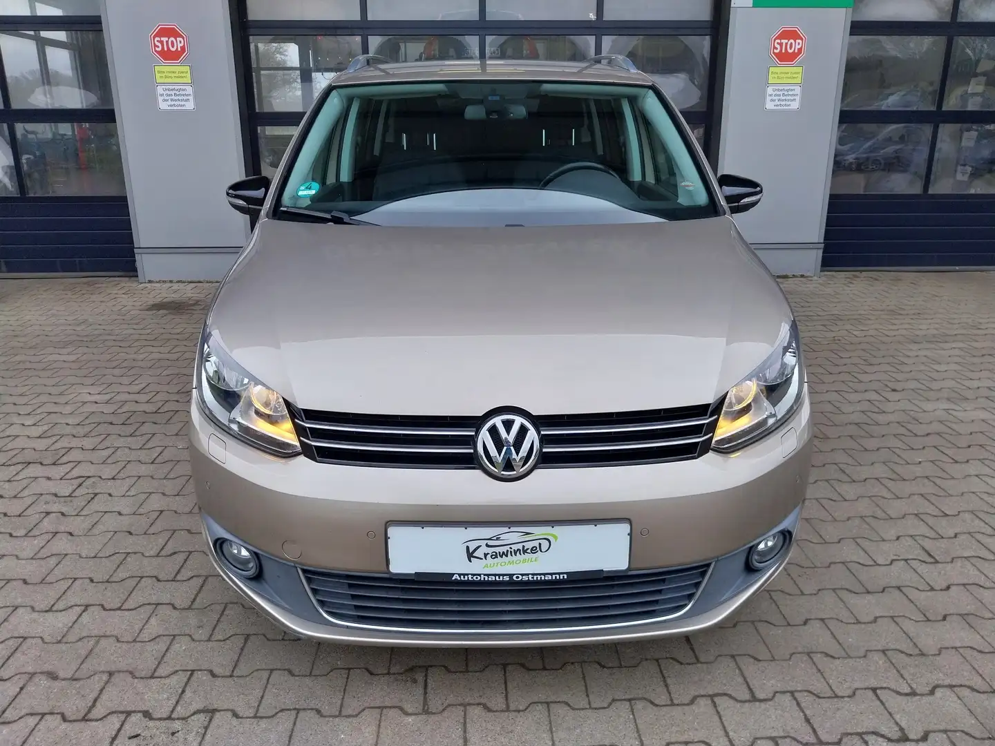 Volkswagen Touran 1.6 TDI DPF BMT DSG Style *Scheckheft**2te Hd.*TOP Beige - 2