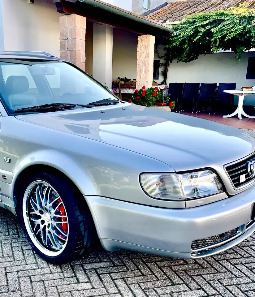 Audi S6 Avant 2.2 quattro 6m, foto 2