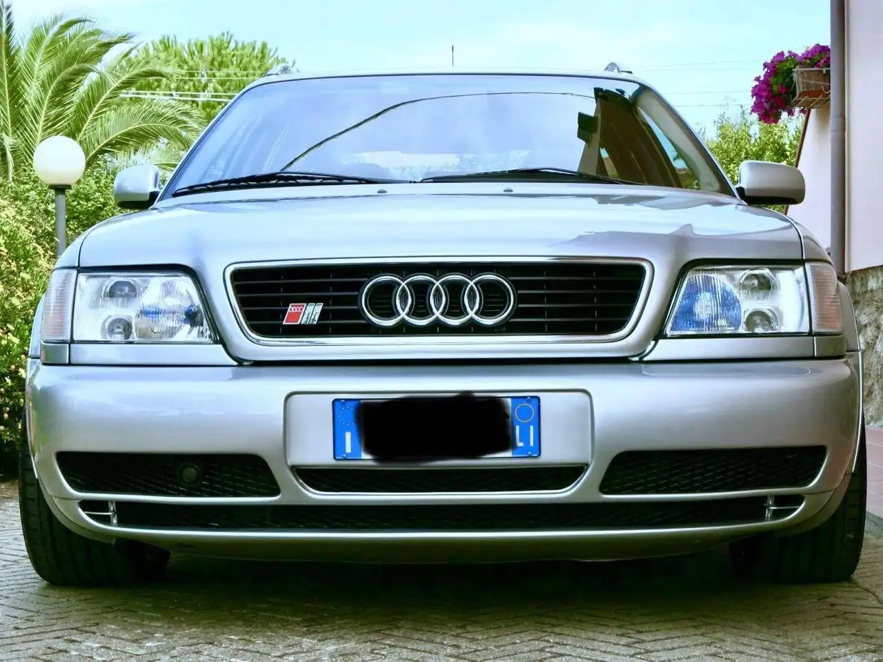 Audi S6 Avant 2.2 quattro 6m, foto 1