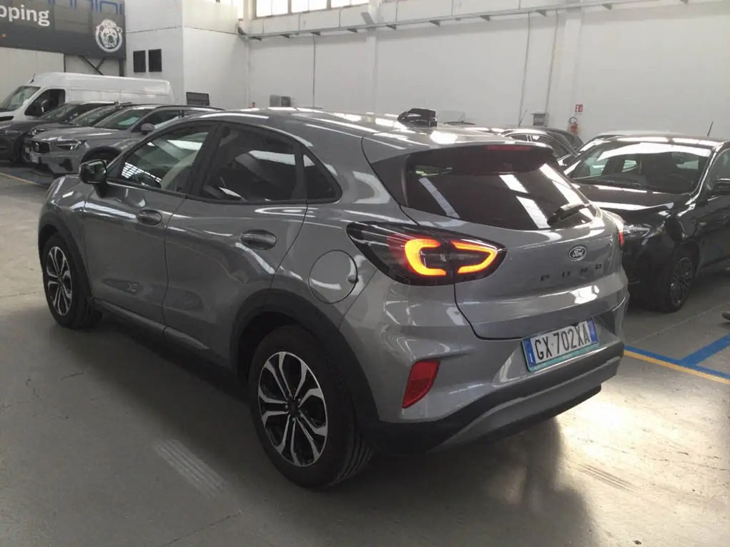 Ford Puma Puma II 2024 1.0 ecoboost h Titanium 125cv Grigio - 2