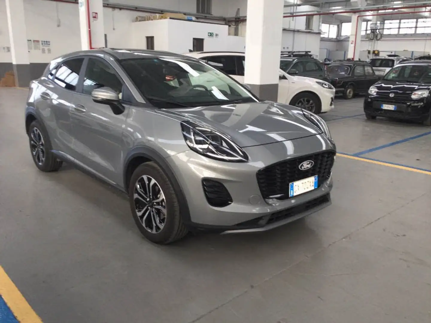 Ford Puma Puma II 2024 1.0 ecoboost h Titanium 125cv Grigio - 1