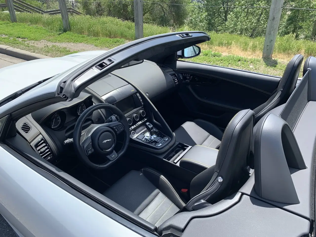 Jaguar F-Type снимка Jaguar F-Type