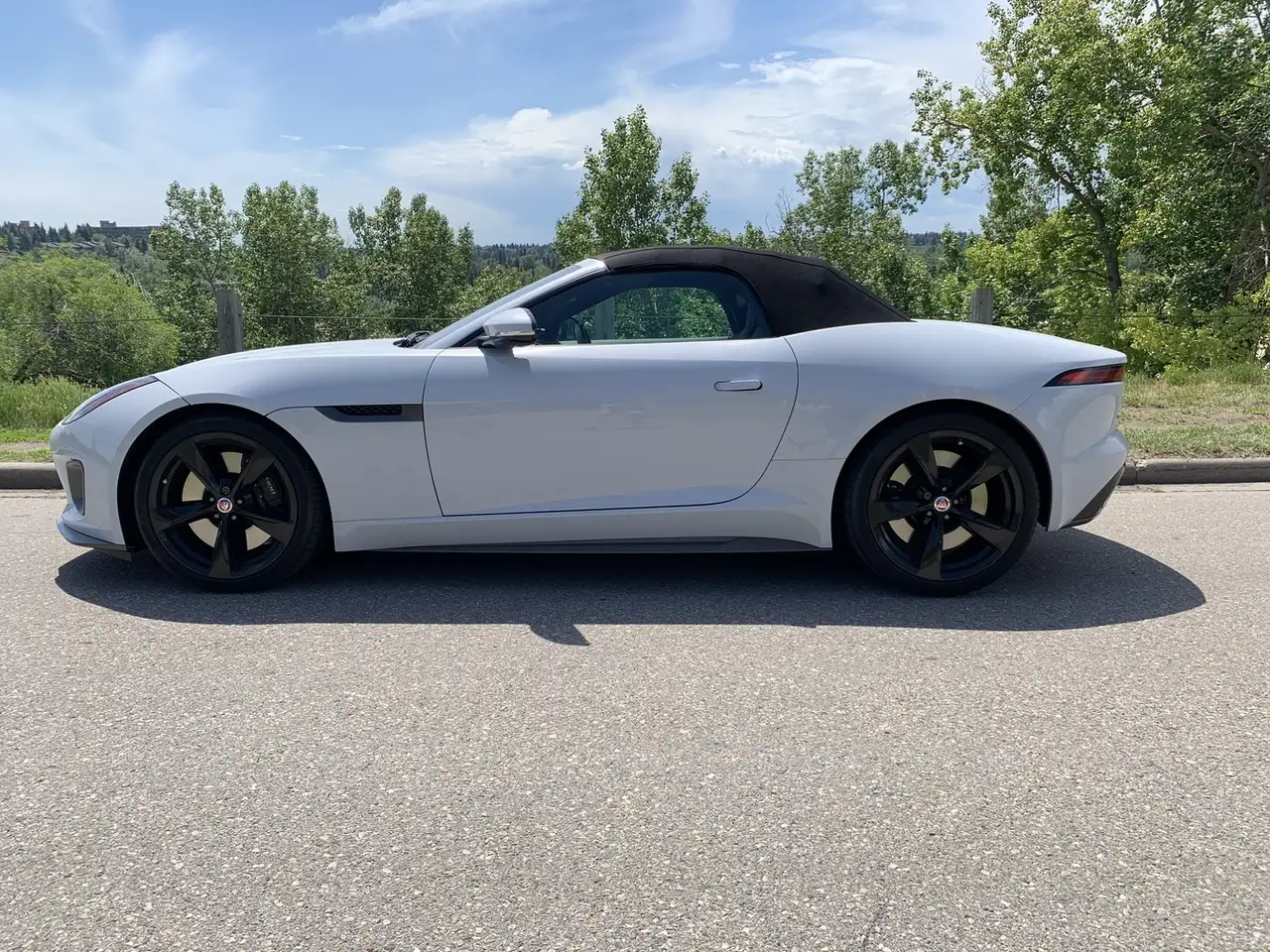Jaguar F-Type снимка Jaguar F-Type