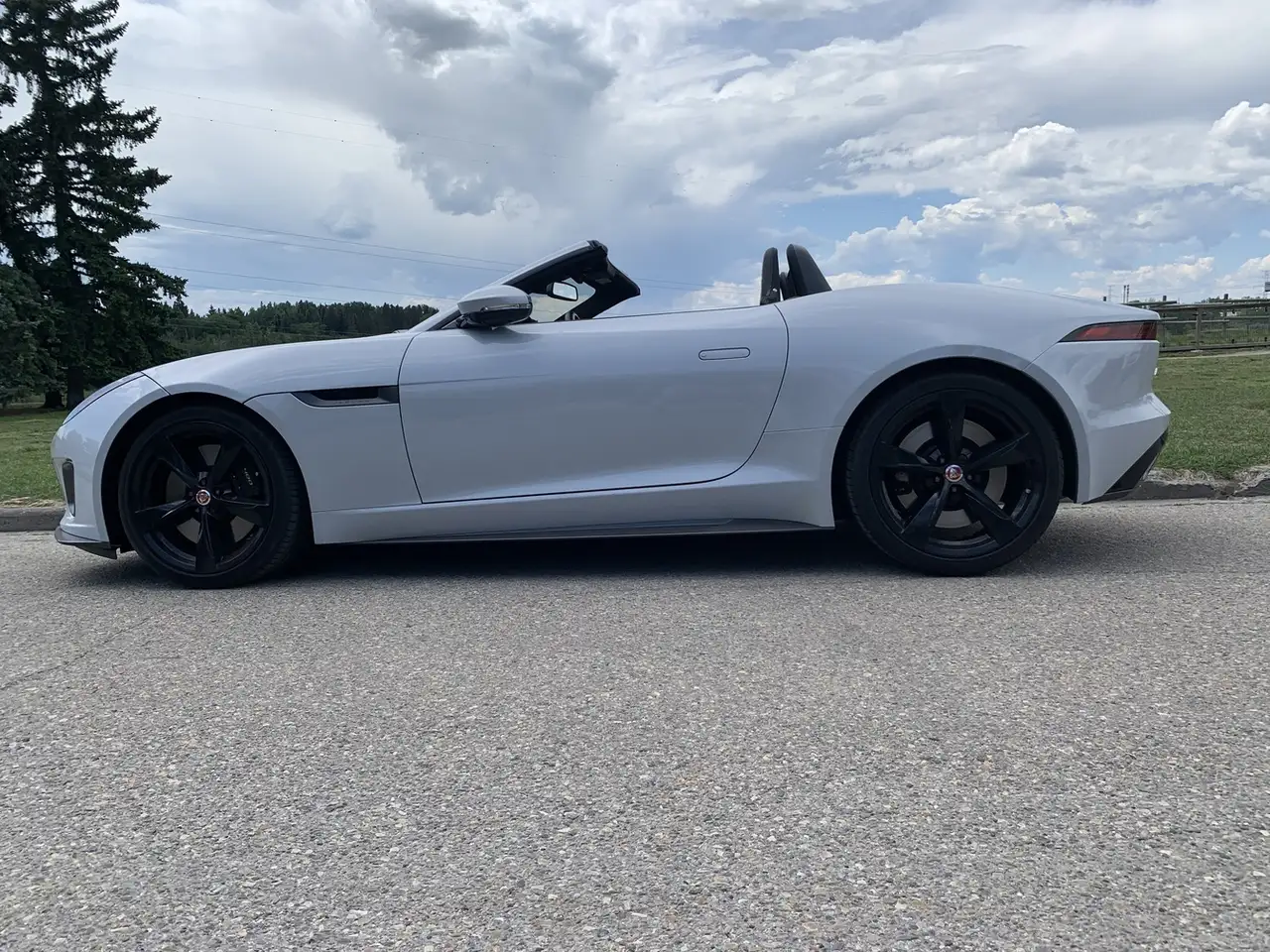 Jaguar F-Type снимка Jaguar F-Type