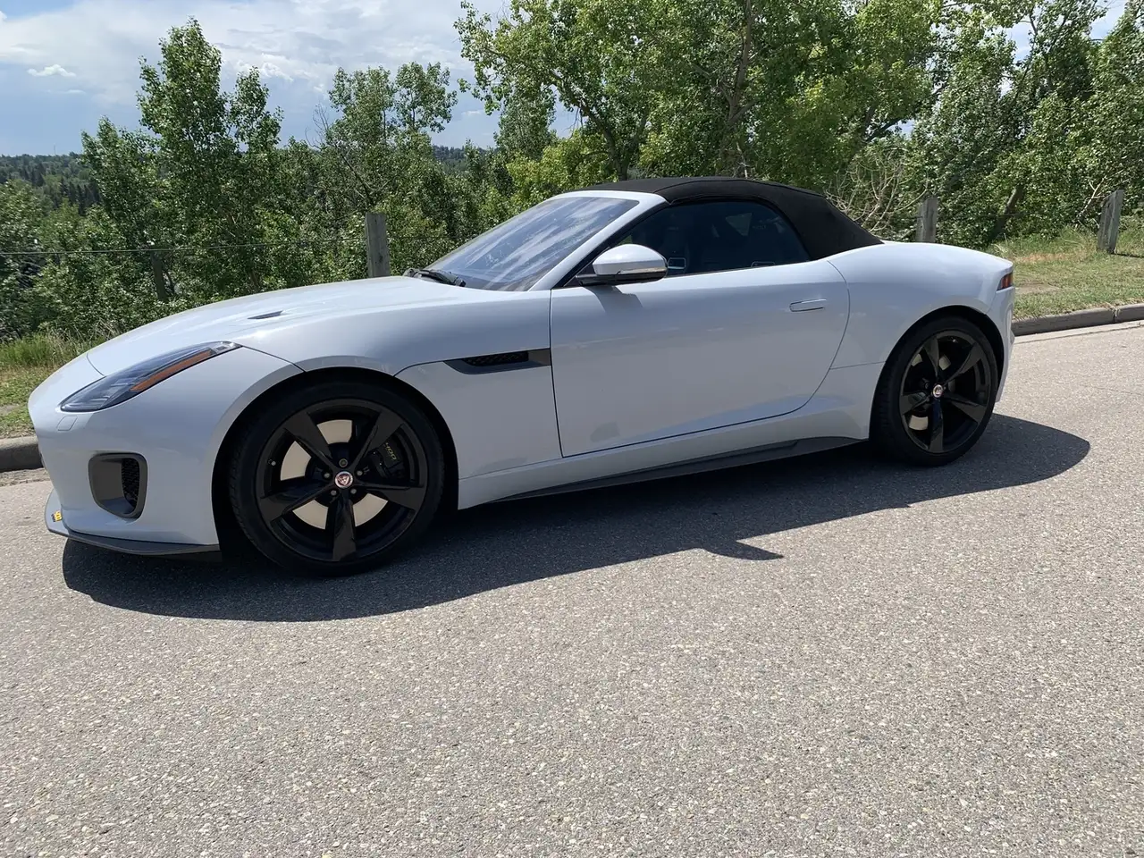 Jaguar F-Type снимка Jaguar F-Type