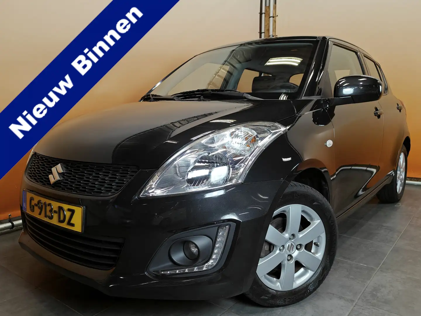 Suzuki Swift 1.2 Bandit EASSS lmv | achterspoiler 4x nw all wea Zwart - 1