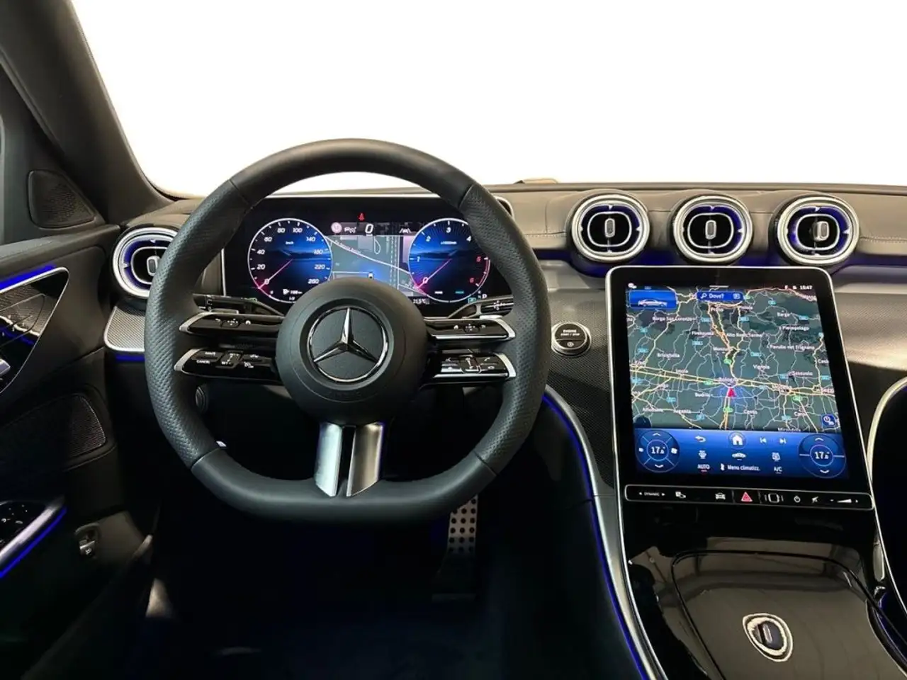 Mercedes-Benz C-Class 2026 — фото 14