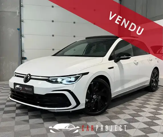Volkswagen Golf 1.5 eTSI R-Line DSG, Car-Play, Camera, Toit Ouvrant,
