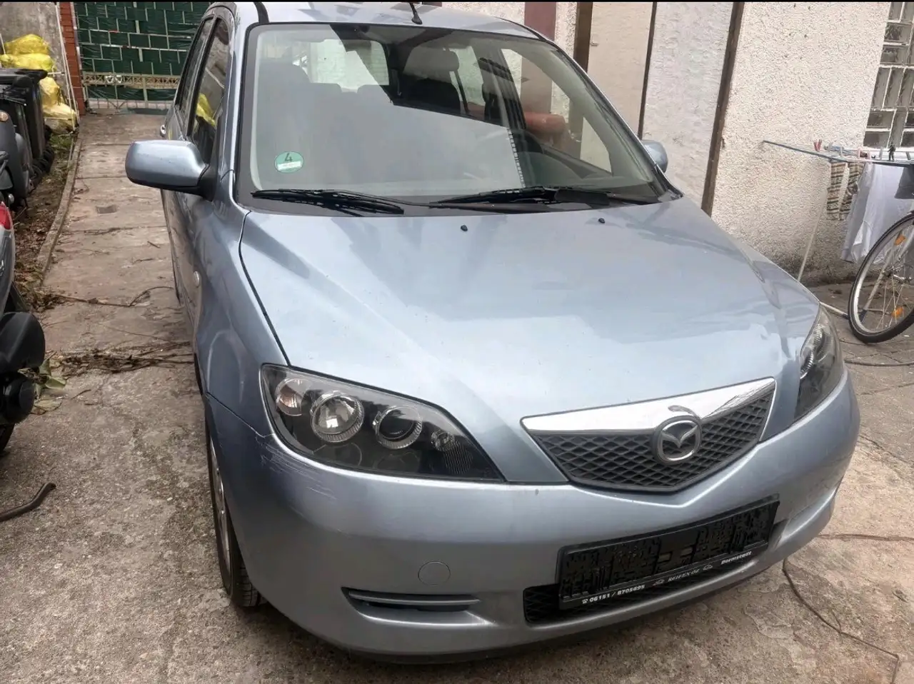 Mazda 2