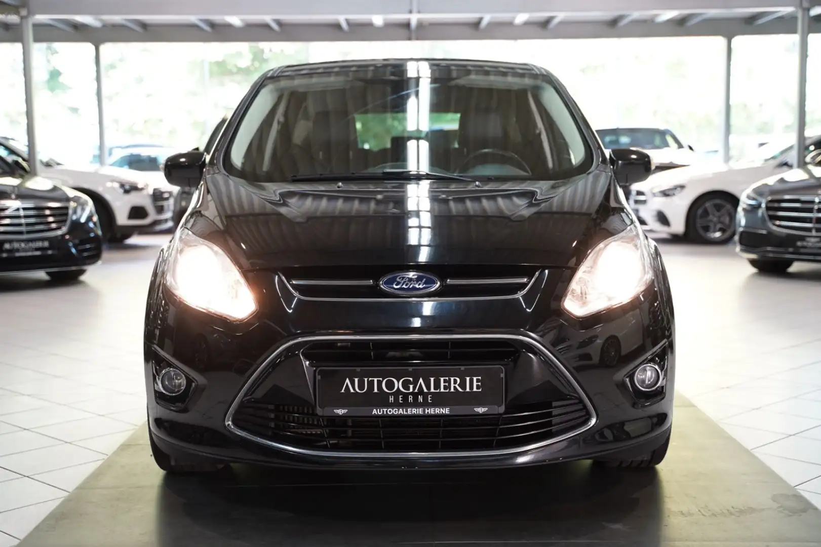 Ford C-Max C-MAX Titanium*LEDER*NAVI*KLIMA* 1.HAND* Schwarz - 2