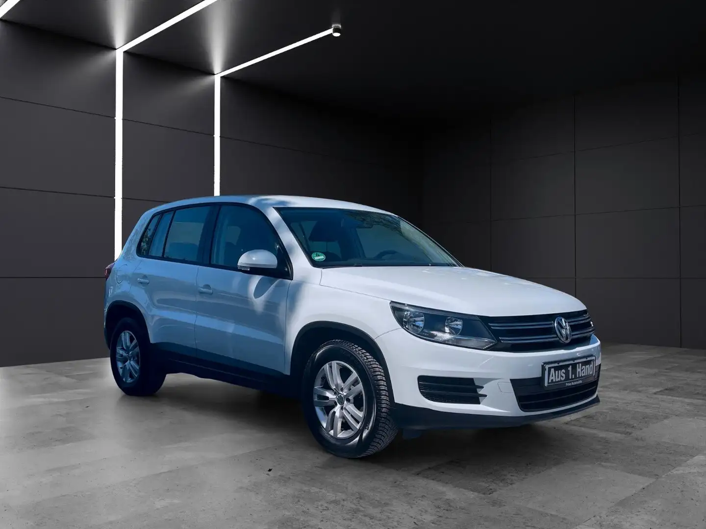 Volkswagen Tiguan Trend Fun AHK~1Hand~PDC~Wie neu~Allwetter Blanc - 1